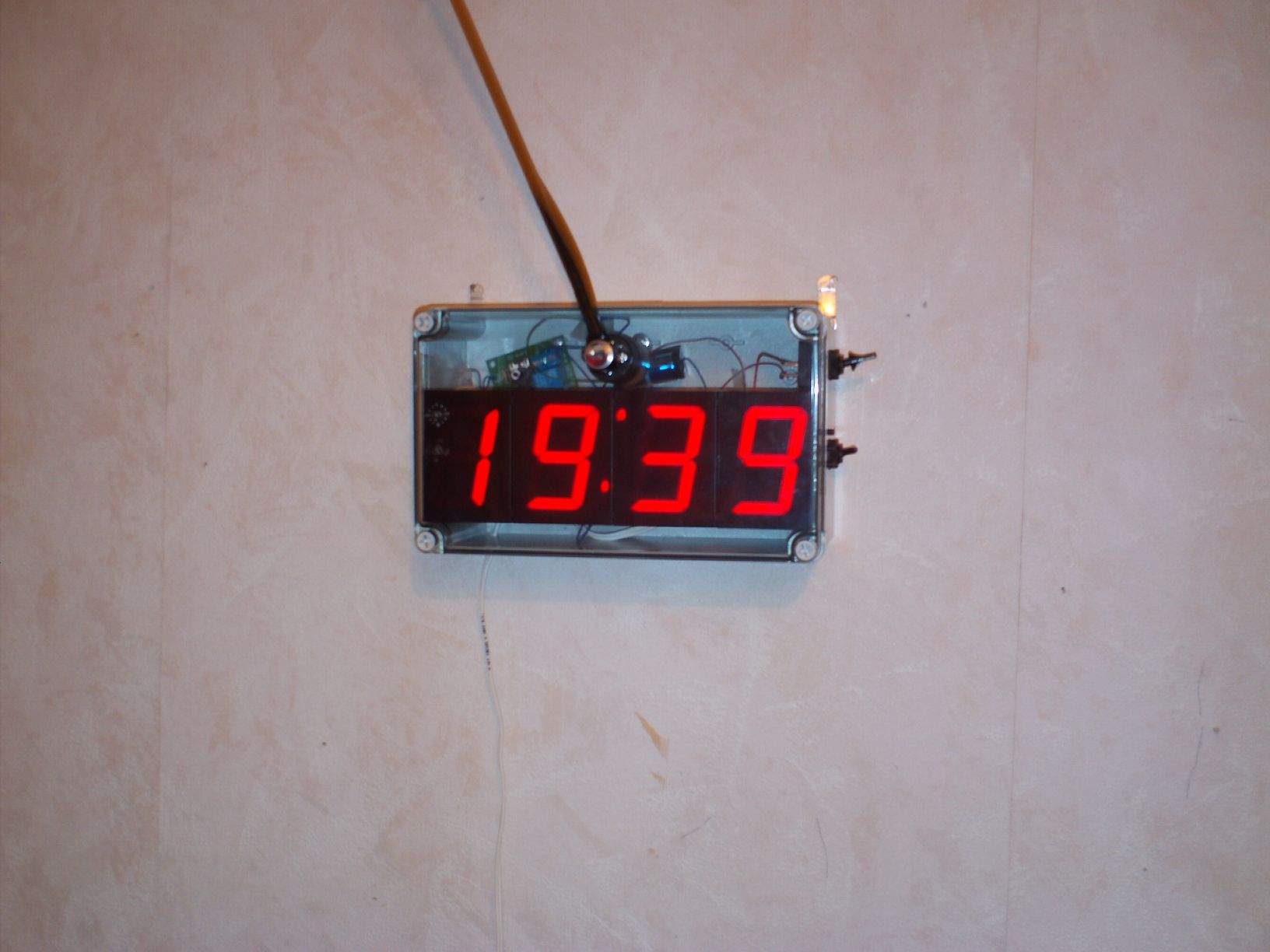 21e2fdb7-3080-40eb-b7c2-c5bb828b92c2